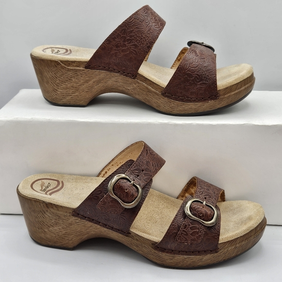 Dansko Sophie leather strap sandals size 41 us size 10.5/11 - Picture 2 of 16